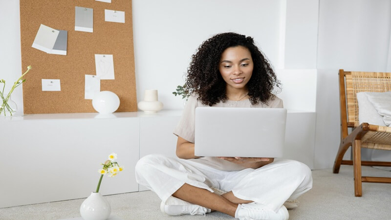 Modern Money Management for the Everyday Minimalist