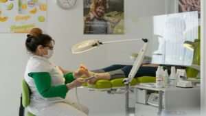 Comparing Local Podiatrists: What to Look For Before Booking